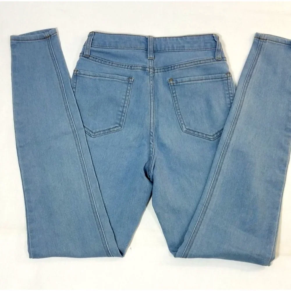 No Bounderies Womens Jeans size 1 High Rise Skinny size 1 light blue mom jeans